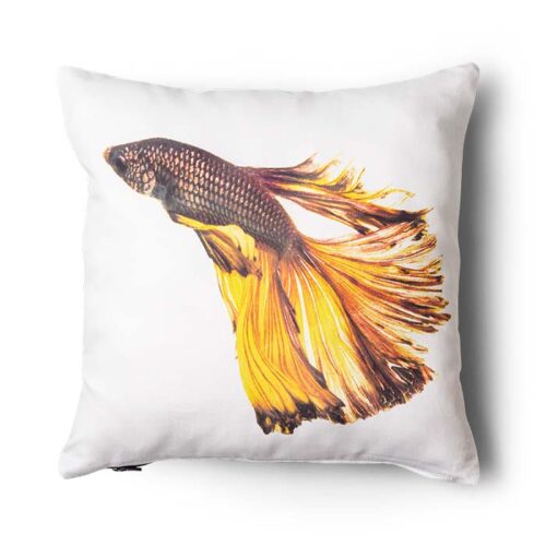 Cuscino PILLOW BETTA SPLENDENS GOLD - in 100% cotone AZO free e rasatello di cotone. Stampa a colori alta definizione e inchiostri OEKO-TEX.